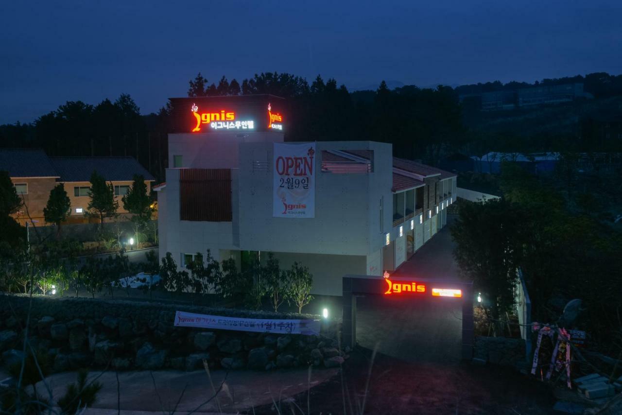 Ignis Motel Jeju Exterior photo